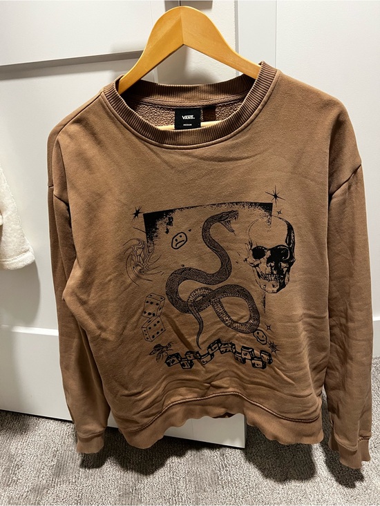 Vans Sweaters - Vans Brown Crewneck Sweatshirt with Black Skull & Snake Print